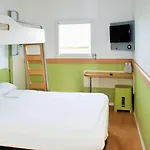 Hotel Ibis Budget Santeny