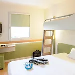 Ibis Budget Hotel 2*
