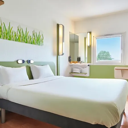 Hotel Ibis Budget Santeny