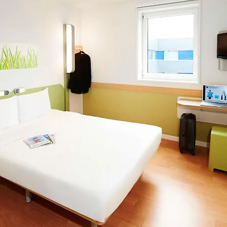 Ibis Budget