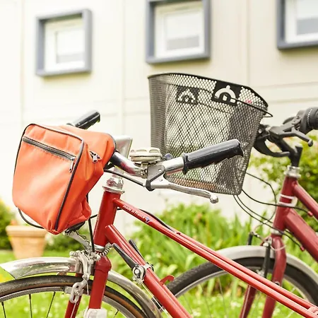 Hotel Ibis Budget Santeny