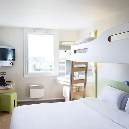Ibis Budget 2* Santeny