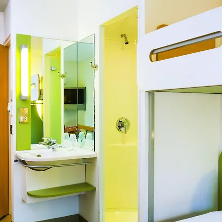 Hotel Ibis Budget Santeny