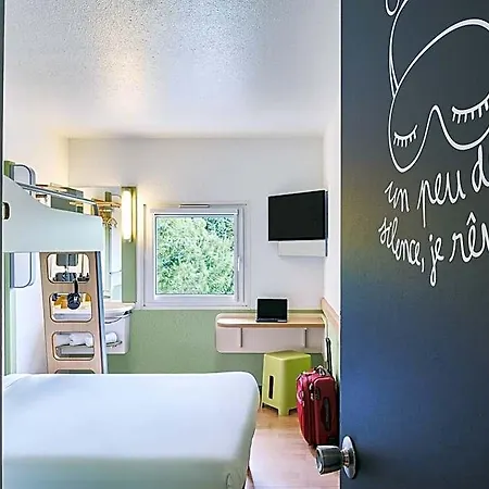 Otel Ibis Budget Santeny