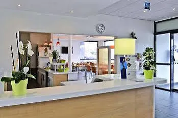 Ibis Budget 2* Santeny