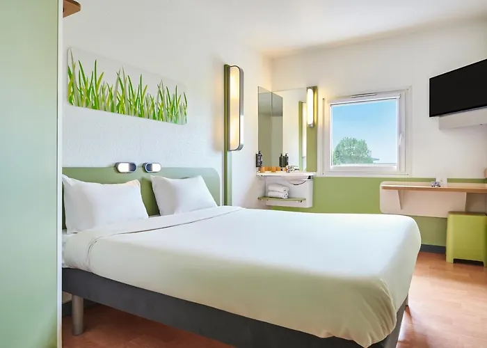 Hotell Ibis Budget Santeny
