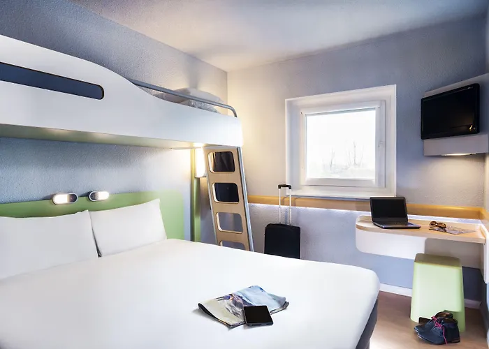 Ibis Budget Hotell Santeny