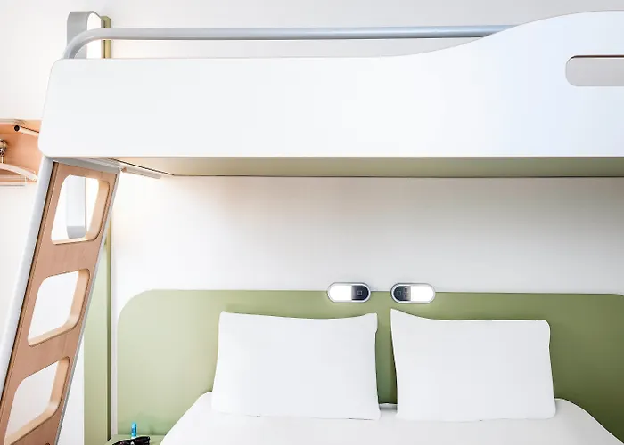 Ibis Budget 2* Santeny