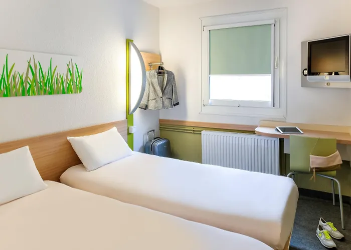 Ibis Budget 2* Santeny
