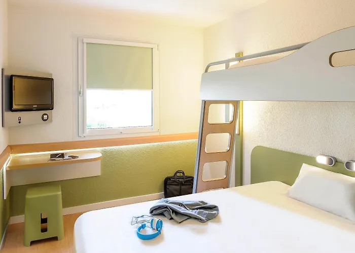 Ibis Budget Hotell 2*