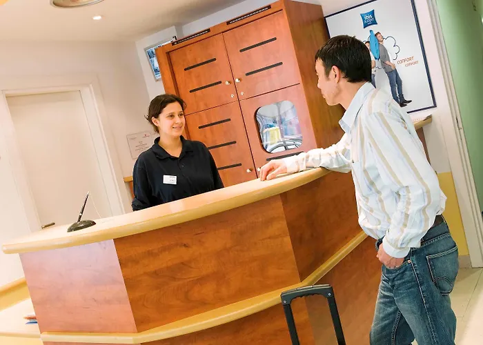 Ibis Budget 2* Santeny